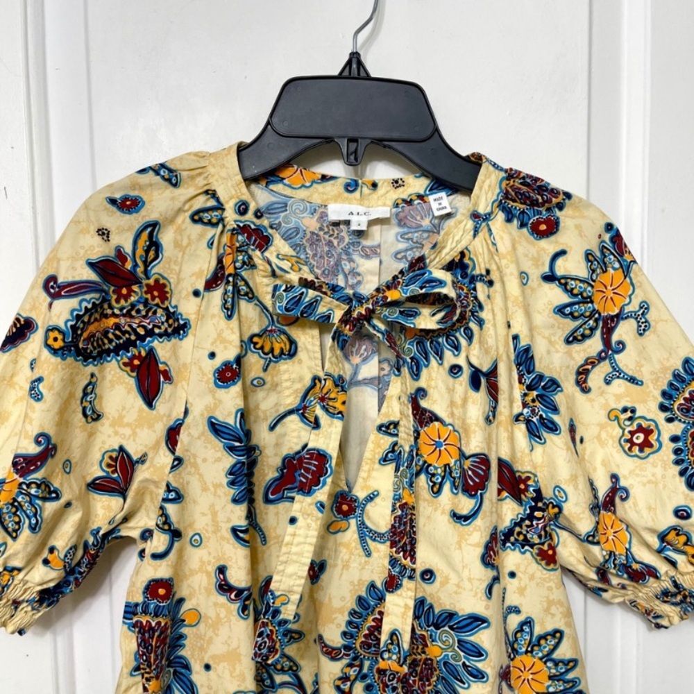 A.L.C. Ellis Puff Sleeve Tie Neck Style Yellow PrintedTop Size 2 - Picture 7 of 12